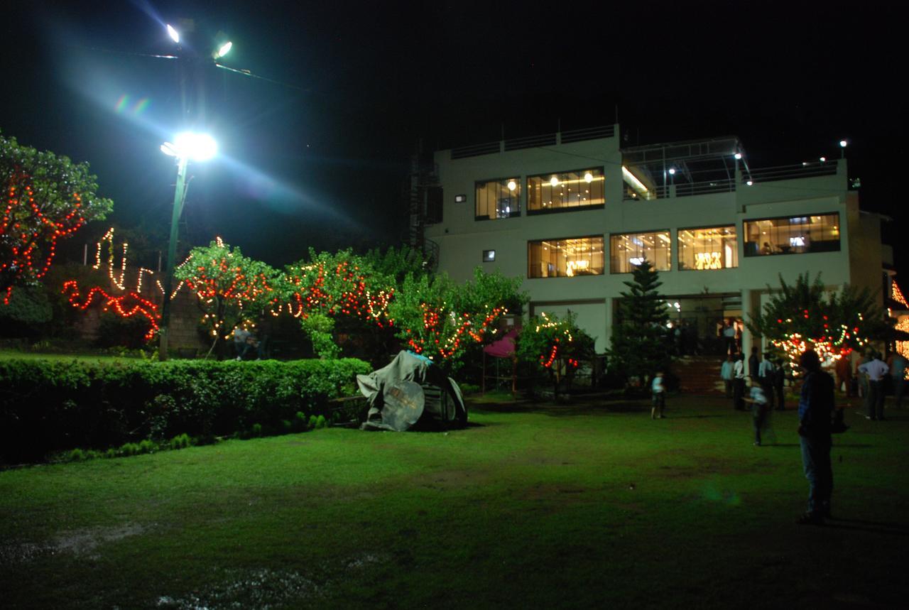Centarosa Resort Чайл Екстериор снимка